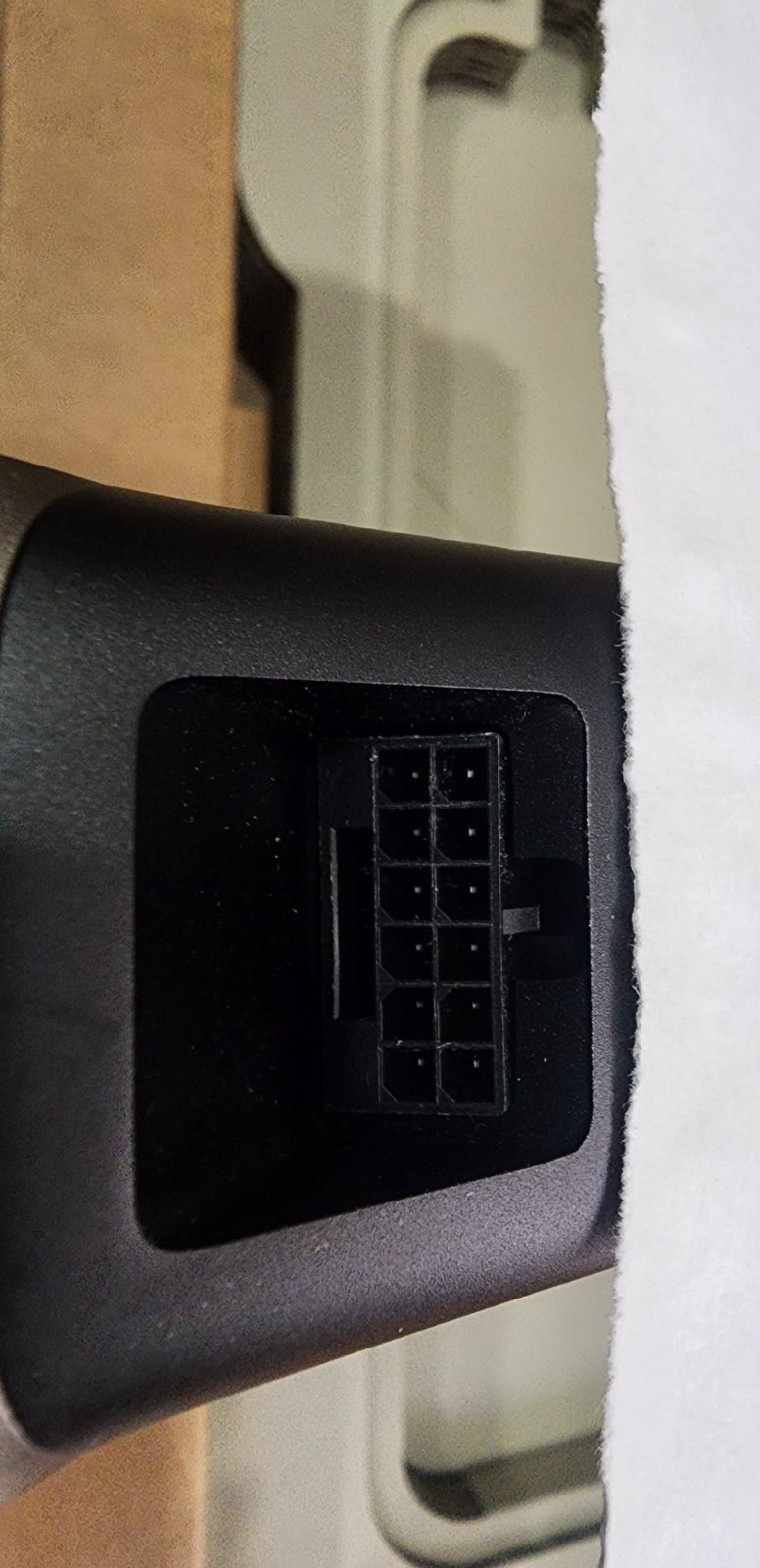 Nvidia RTX 5080 FE — photo 4